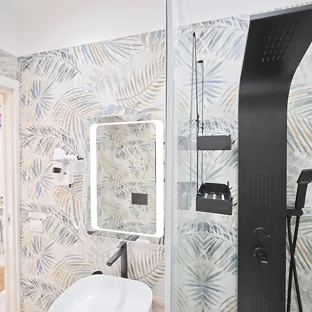 Ame Ground Apartman Bari