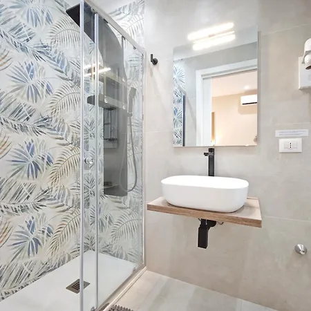Ame Ground Apartment Bari